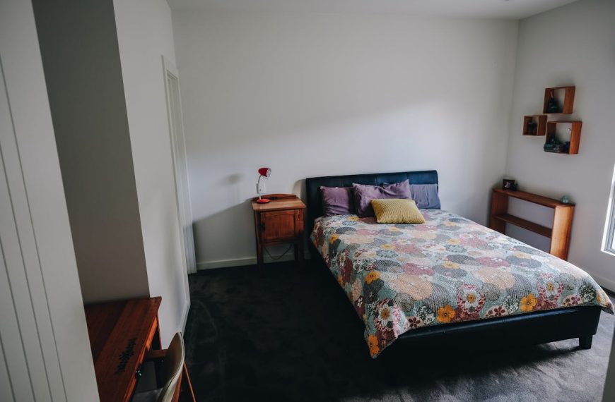 15 Small Bedroom Storage Hacks That Create More Space