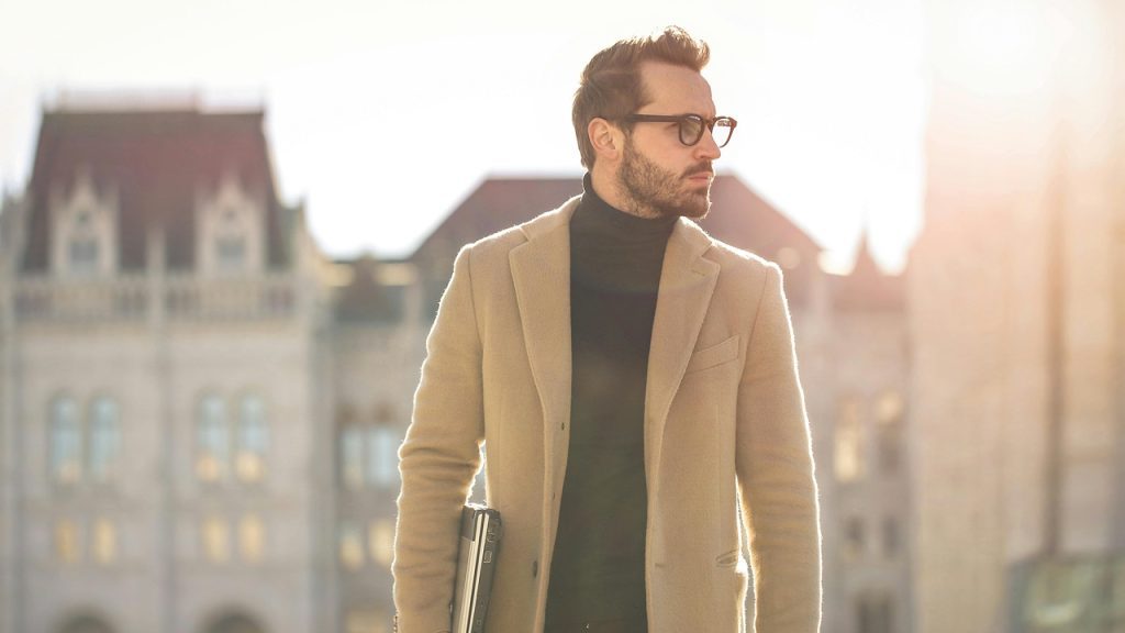 Men’s Fashion, man, simple wardrobe