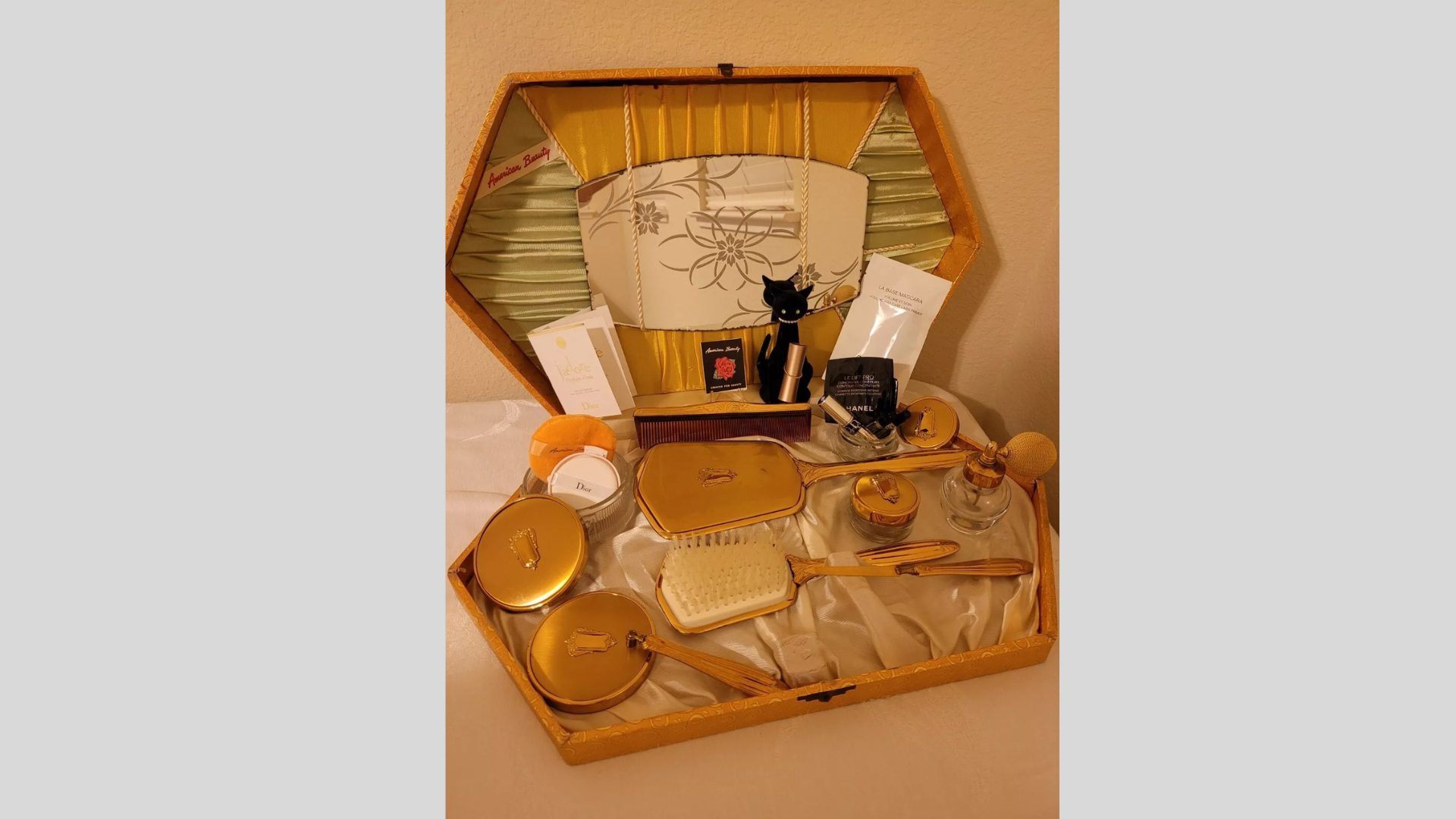 American Beauty Vintage Vanity Dresser Box Set Call Me Rose