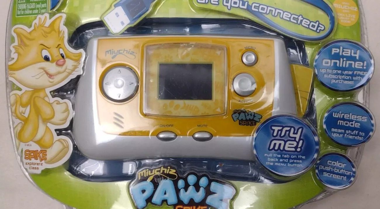 MIUCHIZ Monsterz Creeper Green Handheld Game by MGA Entertainment