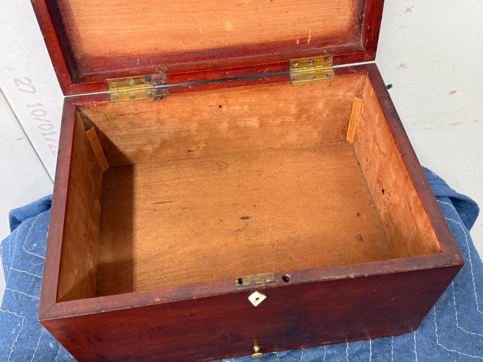 ANTIQUE document artist money jewelry box 1800s drawer compartments Birdseye