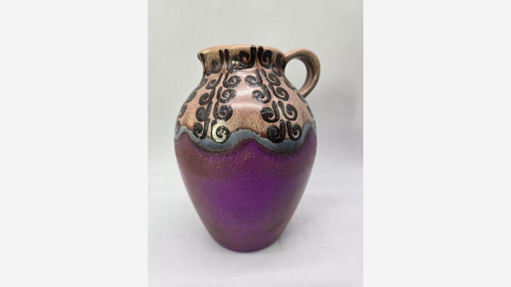 West German Fat Lava vase made by Dumler & Breiden. Shape number 105/24.1960s