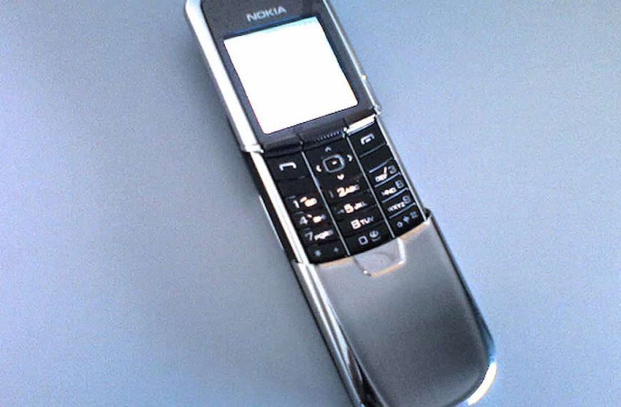 Nokia 8800, stainless steel finish, slider mobile phone, black keypad, monochrome screen, sleek and compact design