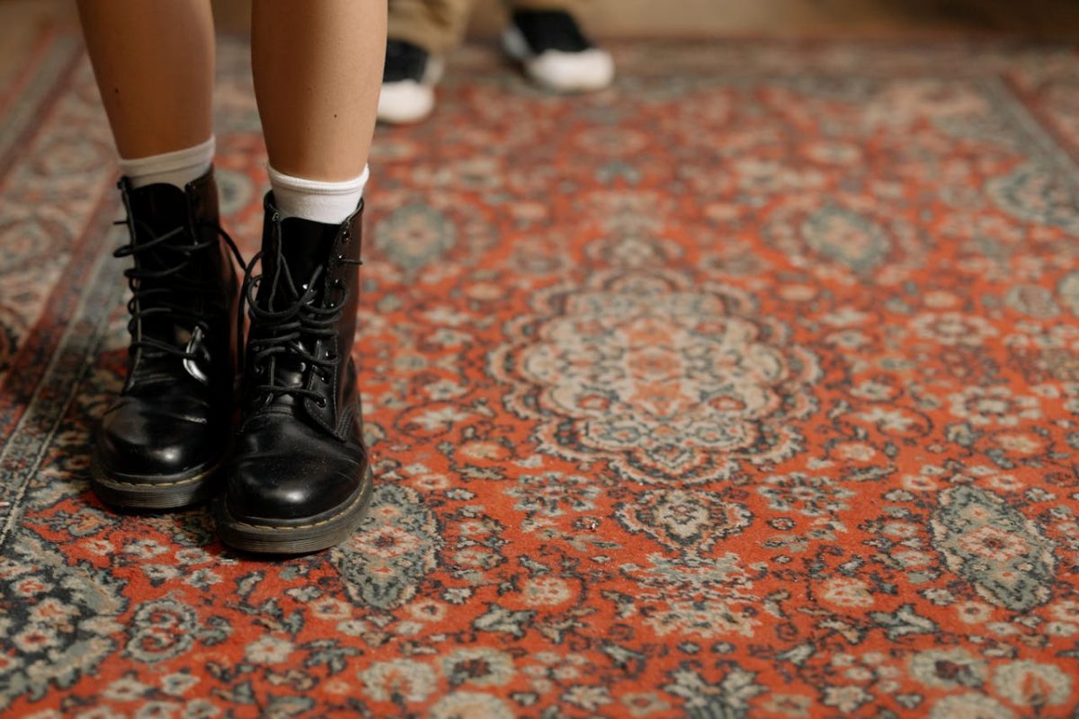 13 Ways to Add Vintage Charm to Your Modern Home – Decluttering Mom - Easy Ways To Add Vintage Charm To Modern Apartments