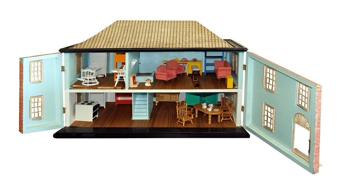 Vintage Dollhouse Miniatures