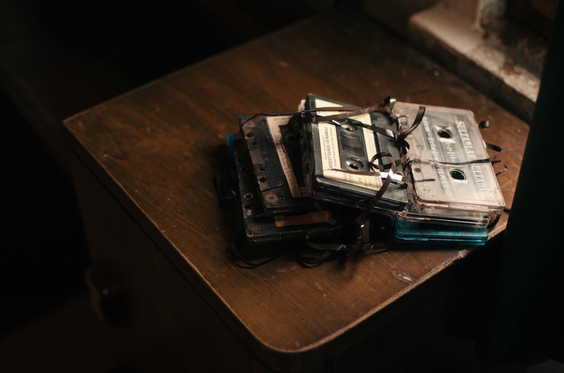 discard items in the room