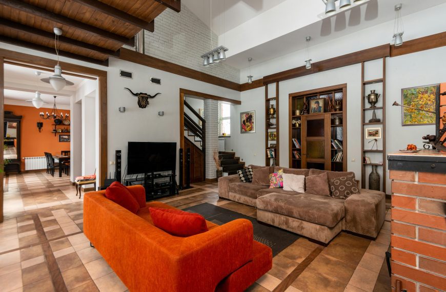 15 Tiny Houses You Can&hellip;