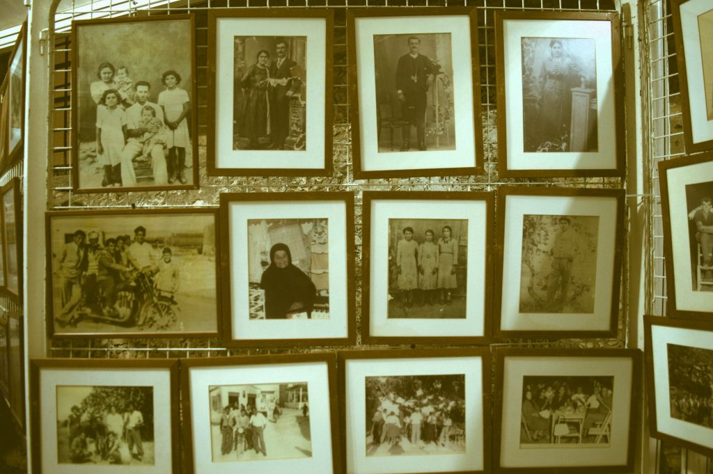 photos in matching frames