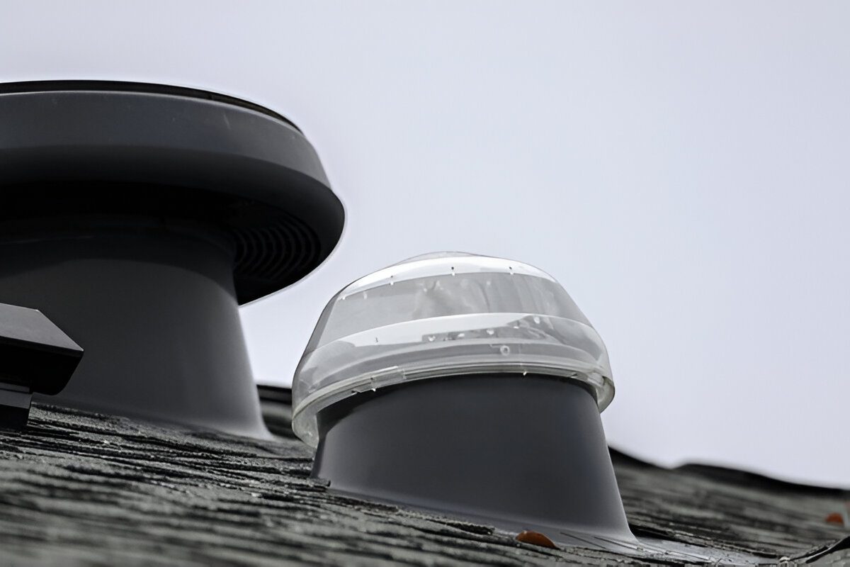 tubular daylighting devices