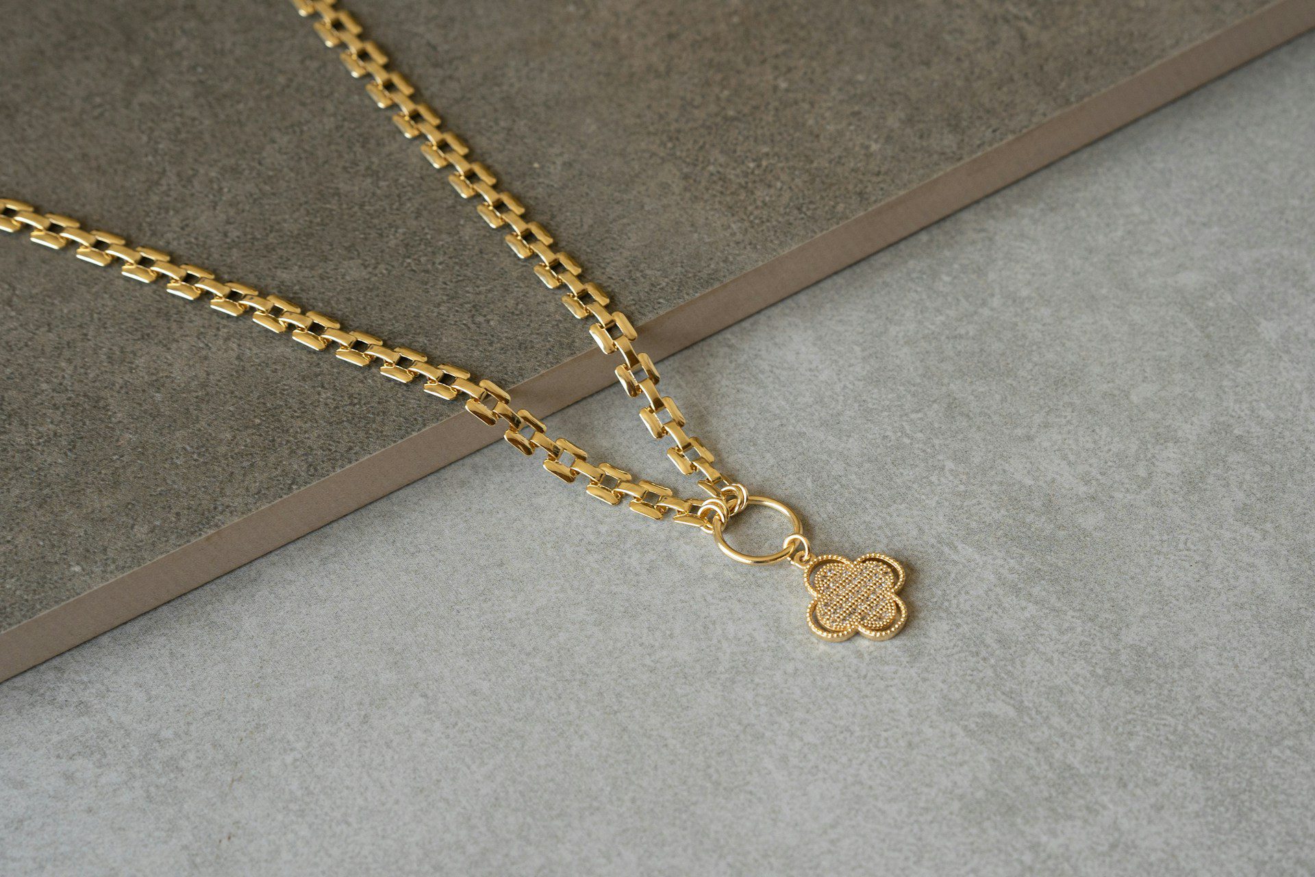 18k Gold Necklace