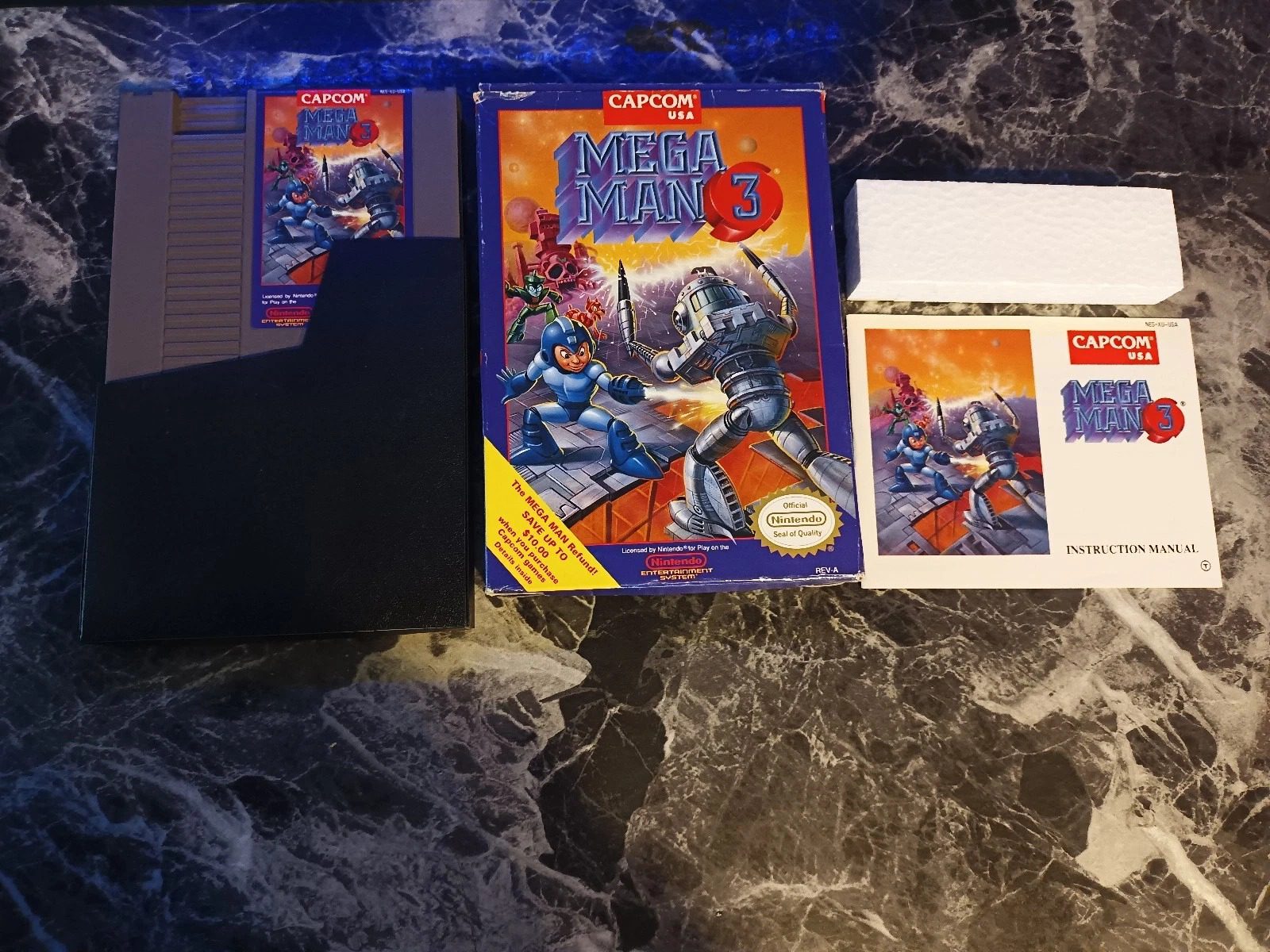 Mega Man 3 Nintendo NES Complete CIB Great Condition