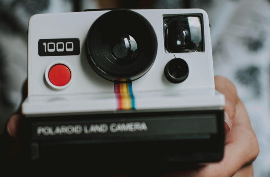 Retro Polaroid Camera