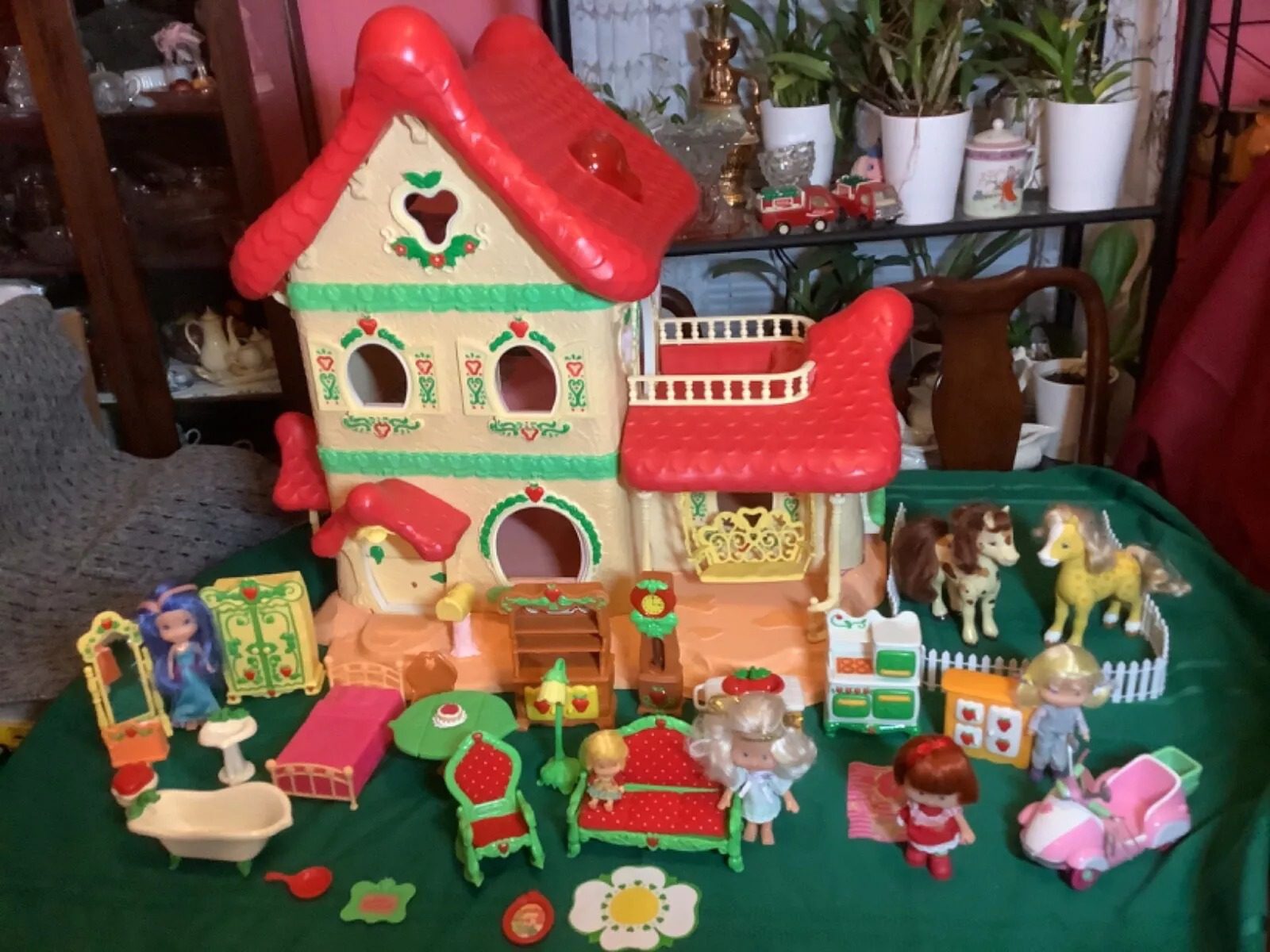 Strawberry Shortcake Berry Happy Home