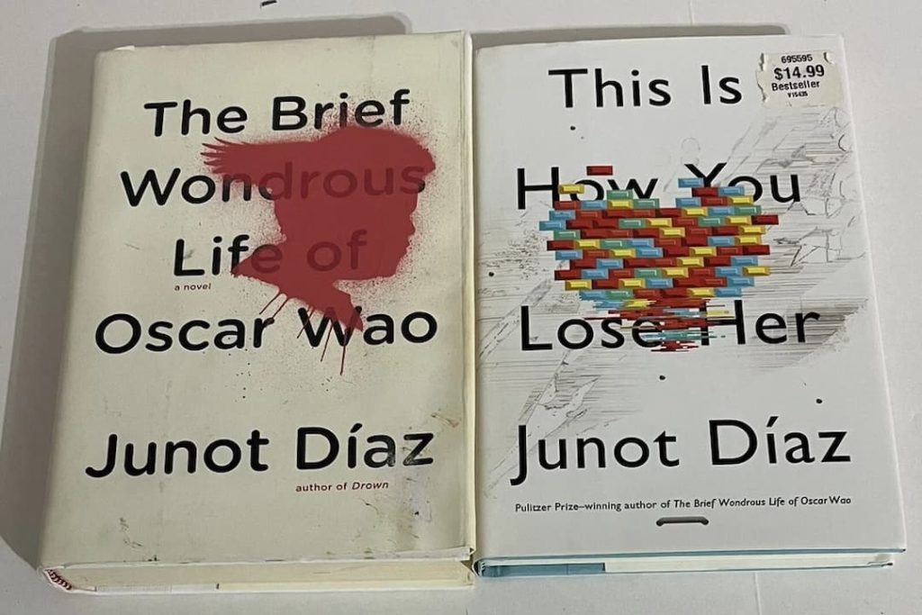The Brief Wondrous Life of Oscar Wao by Junot Díaz, paperback edition, white cover with red silhouette of a head splattered in paint style, bold black serif title text, author’s name in red, Pulitzer Prize sticker, published by Riverhead Books