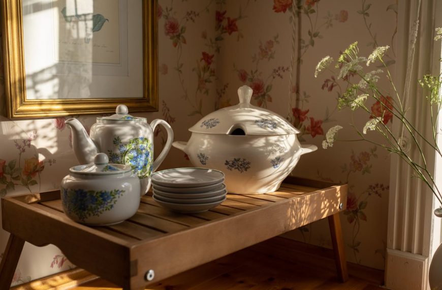 9 Dishes and China Sets Your Kids Will Never Take Home