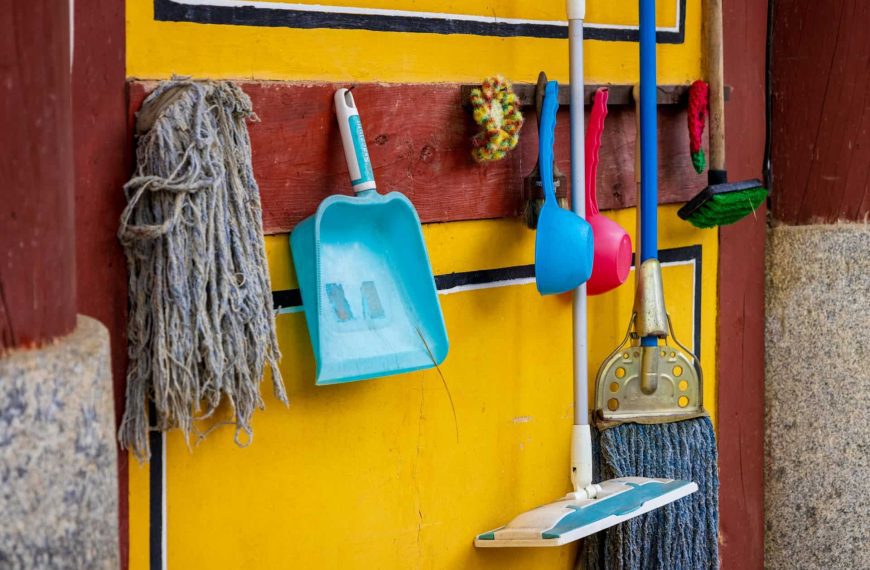 cleaning supplies product mop brush