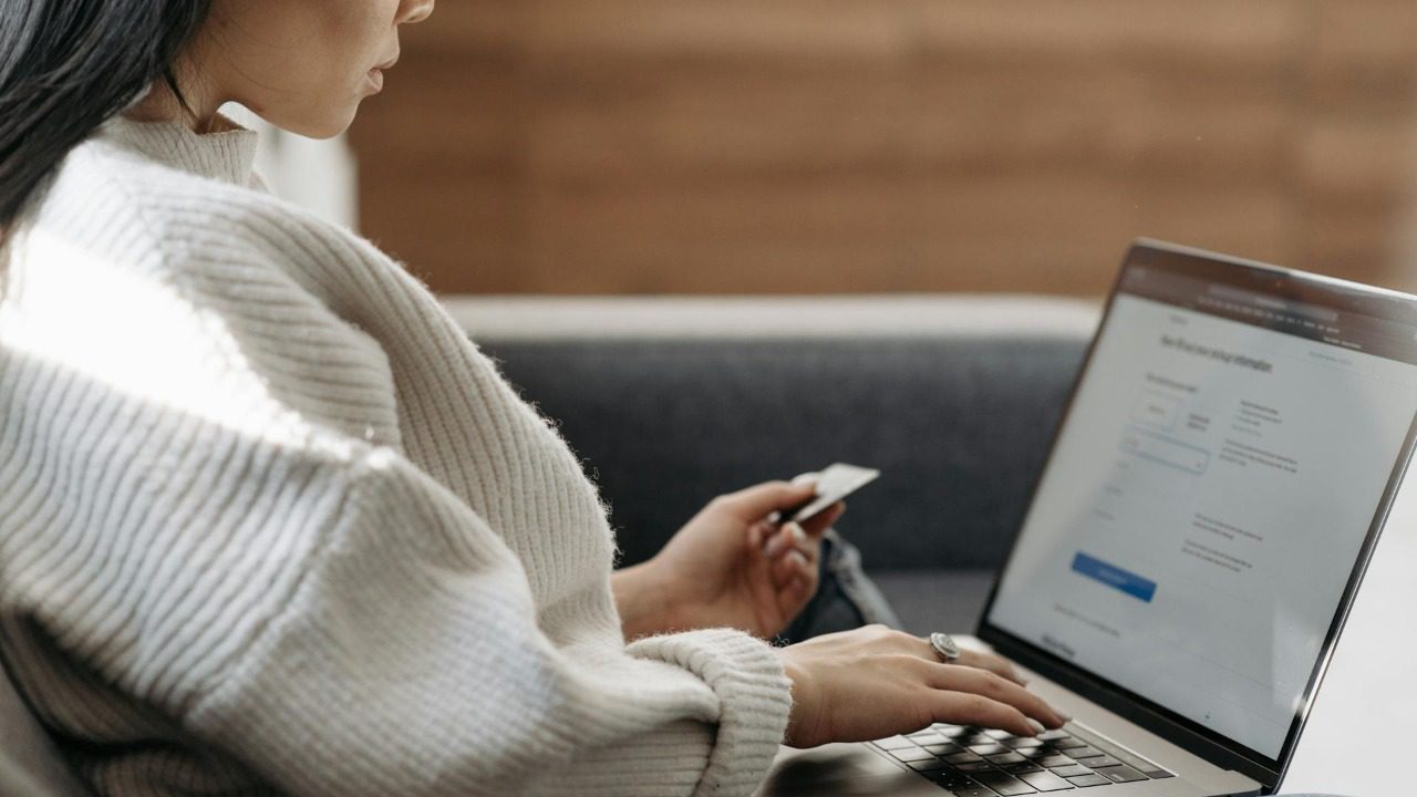 Image Credit: Pavel Danilyuk/ Pexels.
