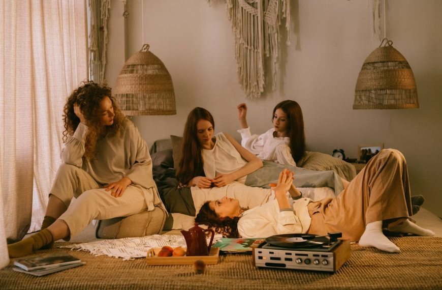 10 decorating styles that are&hellip;