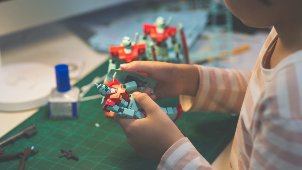 boy building Plastic model Action figure