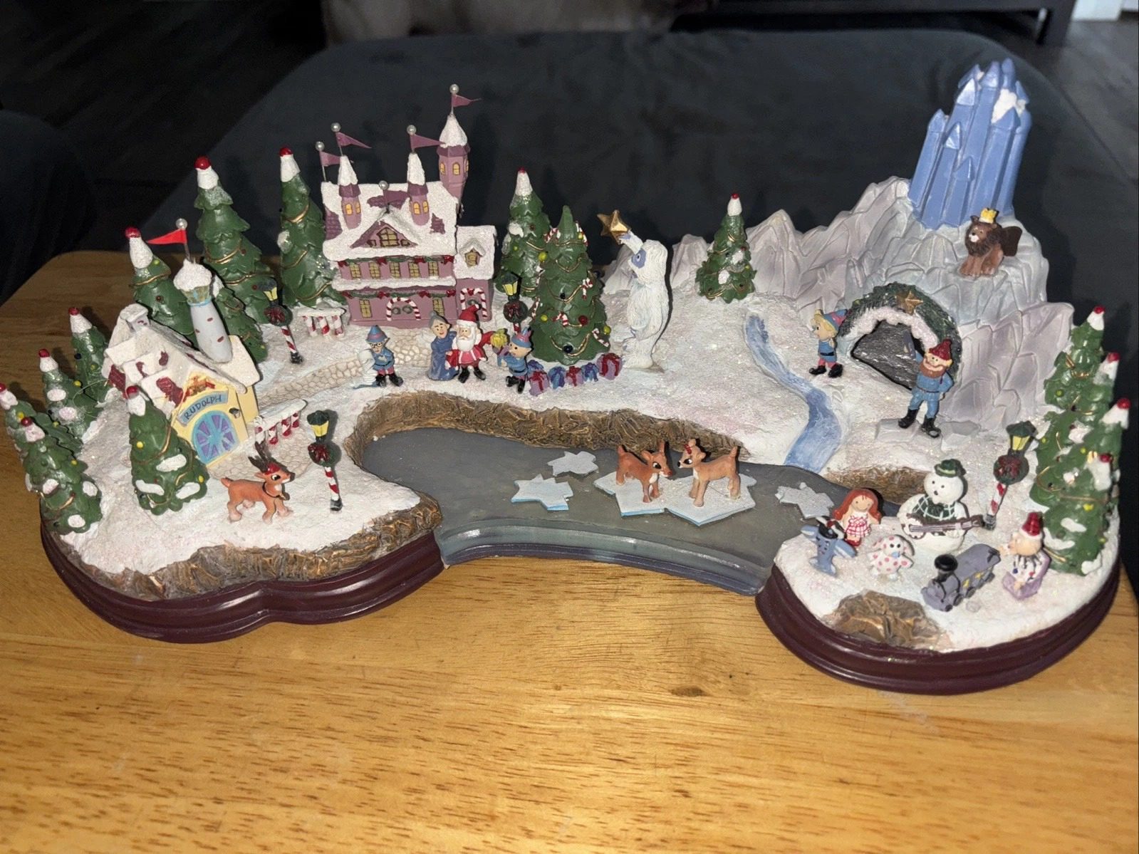 The Bradford Exchange Rudolph's Christmas Cove Light-Up Village Sculpture