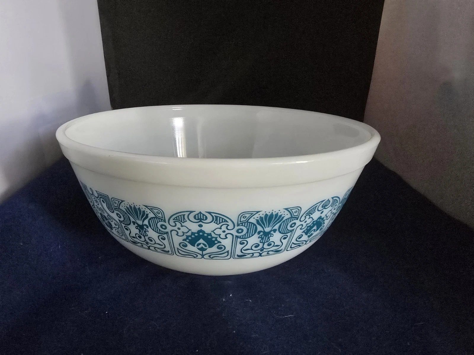 Pyrex Horizon Blue Bowl