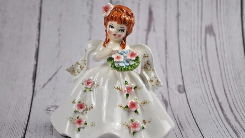 Lefton China Figurine
