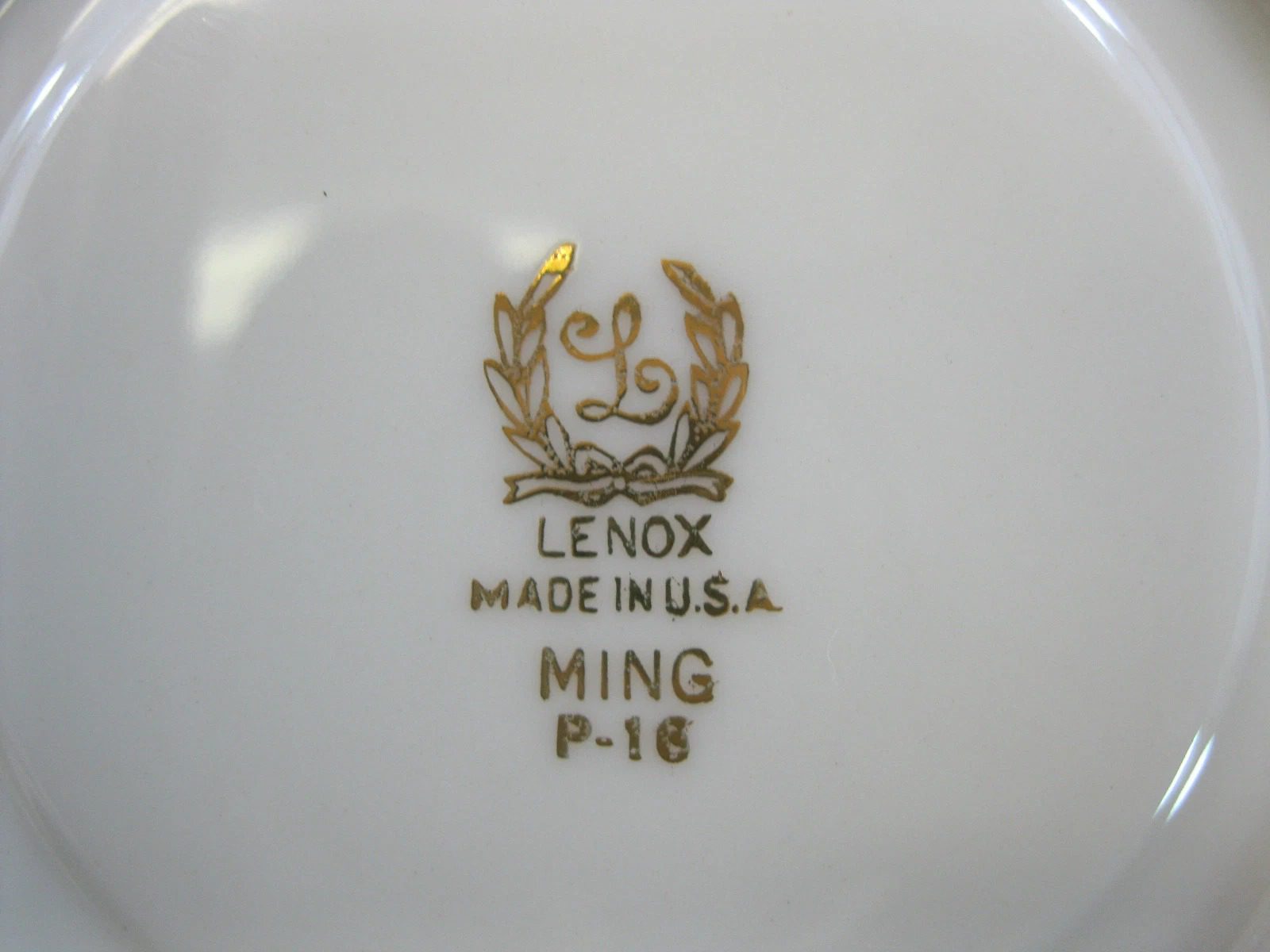 Lenox China * Ming * (1)~Saucer~Gold Mark~1st Quality~Matching Backstamp