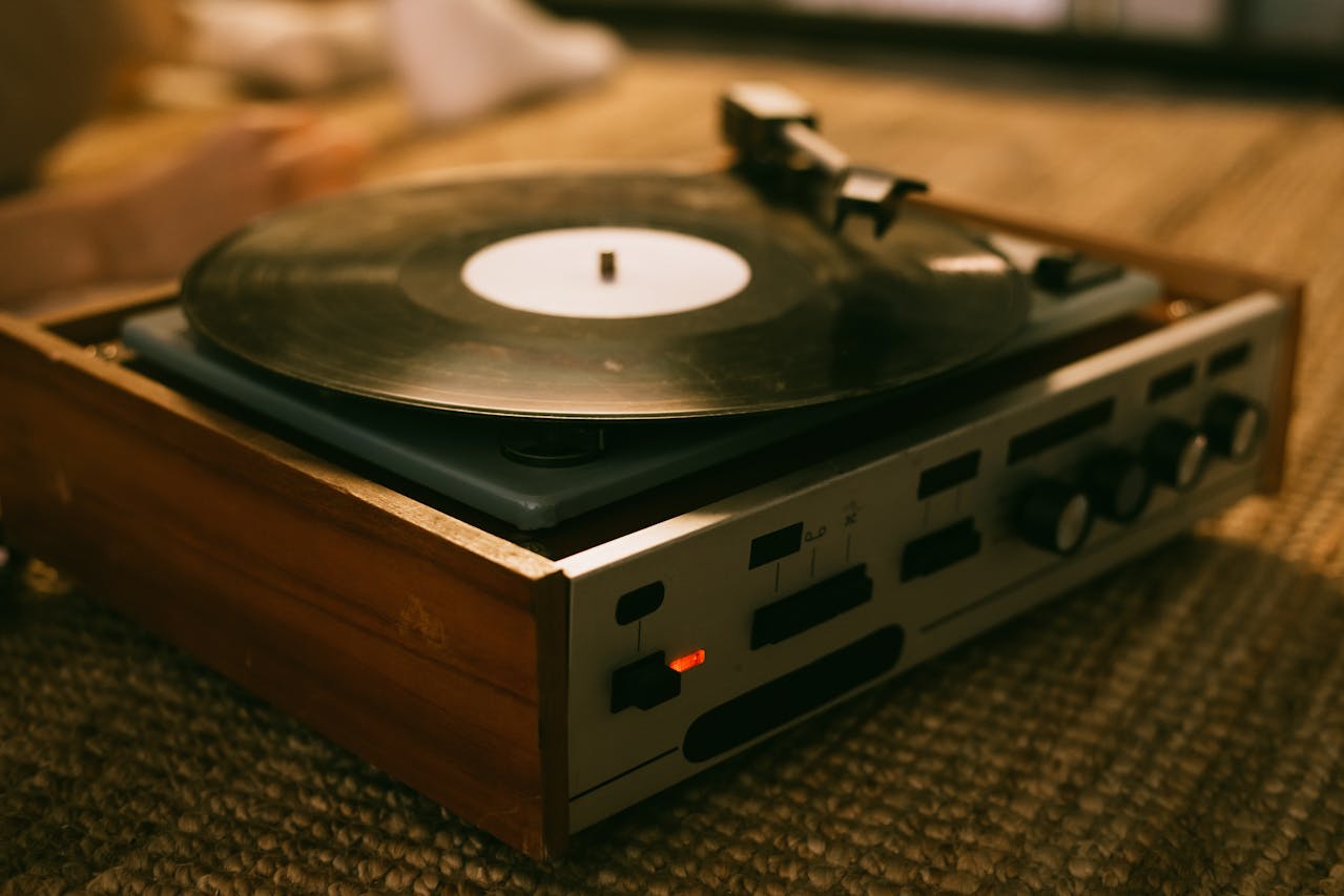 Vinyl Record Player 