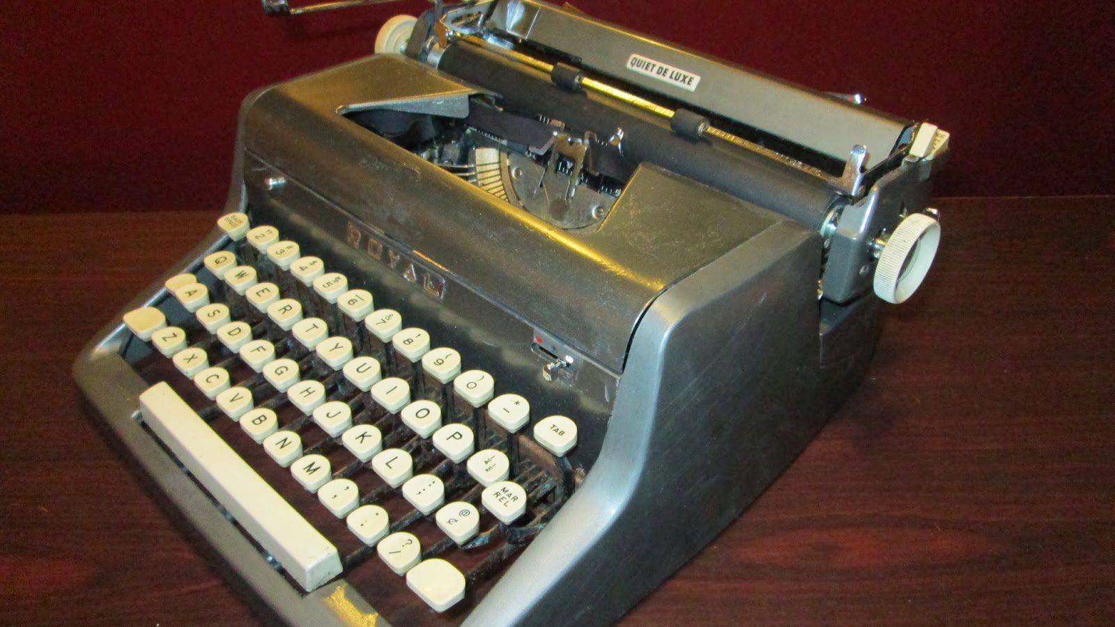 Royal Quiet Deluxe Typewriter
