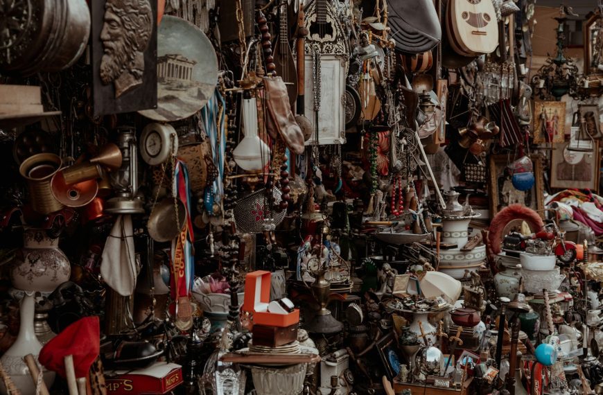 A room filled with lots of different types of items