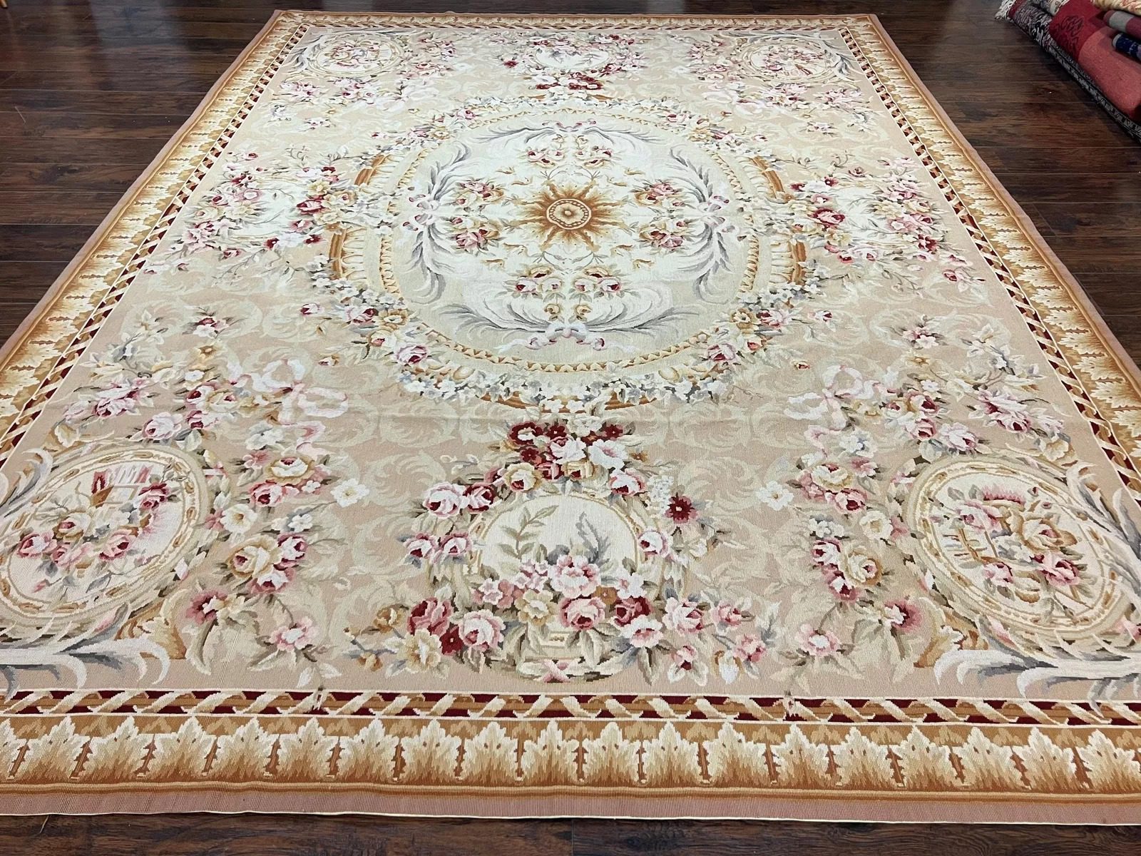 Aubusson Rug 9x12 Elegant Savonnerie Carpet Beige Floral Wool Handmade French
