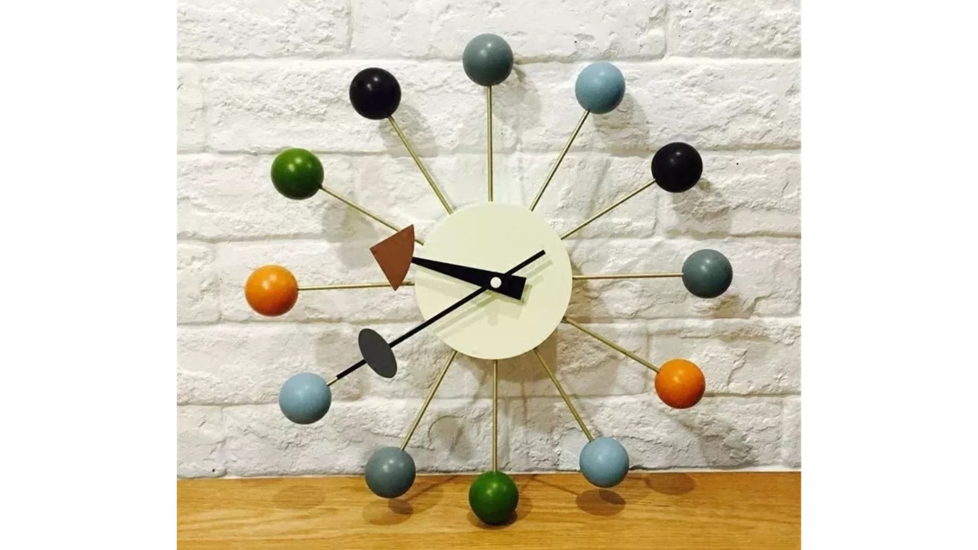 Wood Ball Wall Clock 13 in George Nelson Style Mid Century Modern living room
GeniusStore786