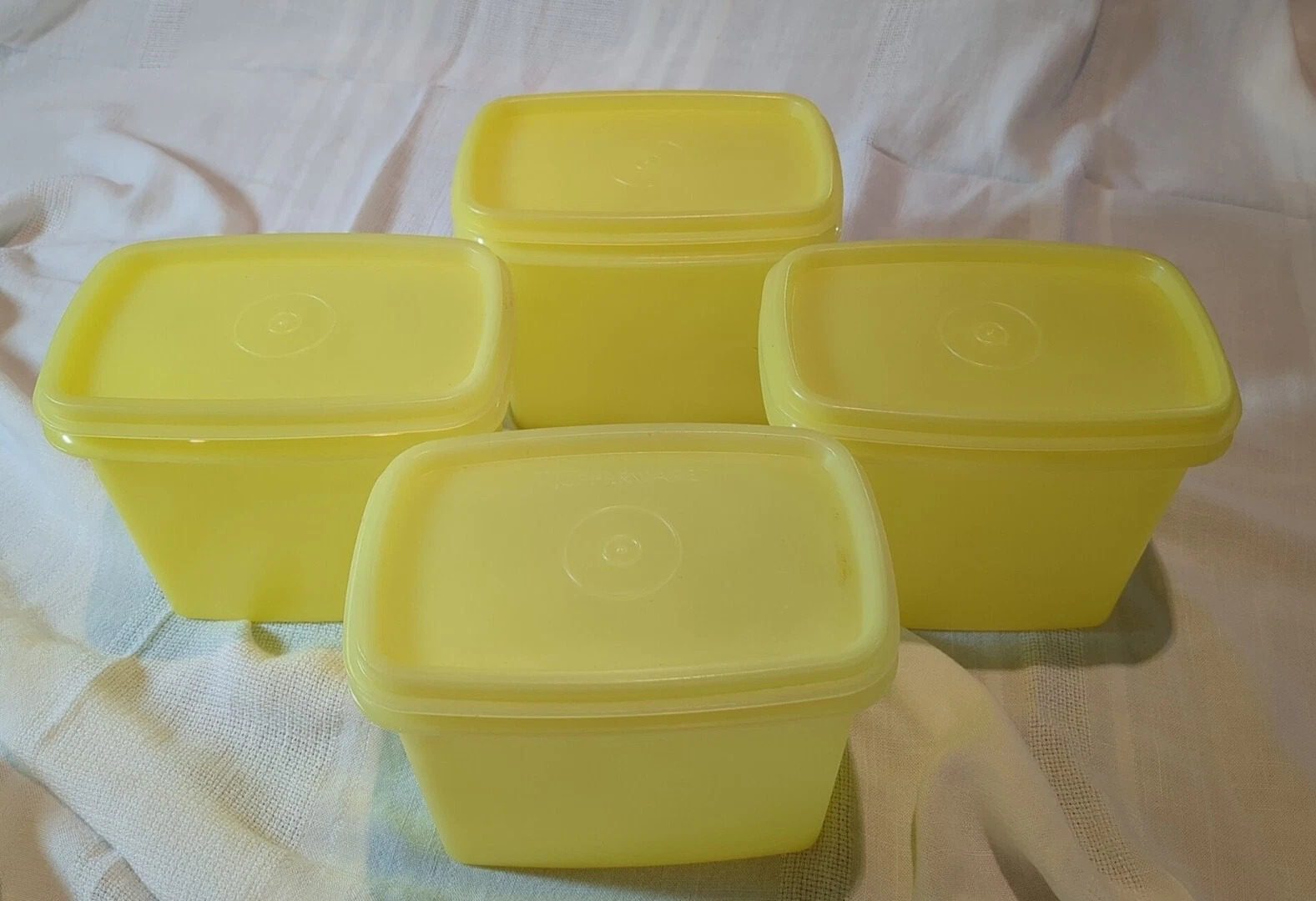 TUPPERWARE LEMON YELLOW SHELF SAVER CONTAINERS WITH LIDS SET OF FOUR Vintage