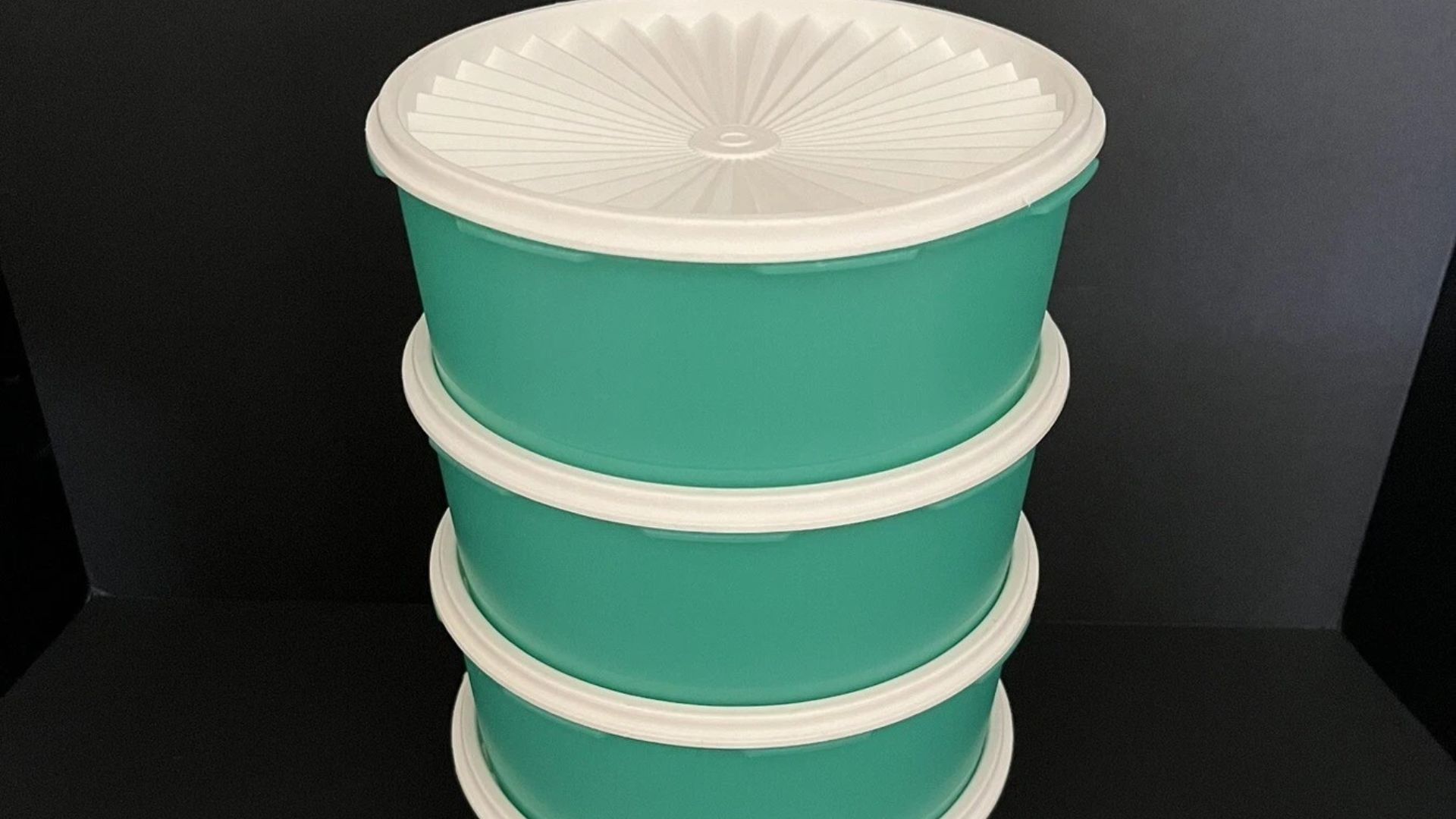 sea foam green Tupperware