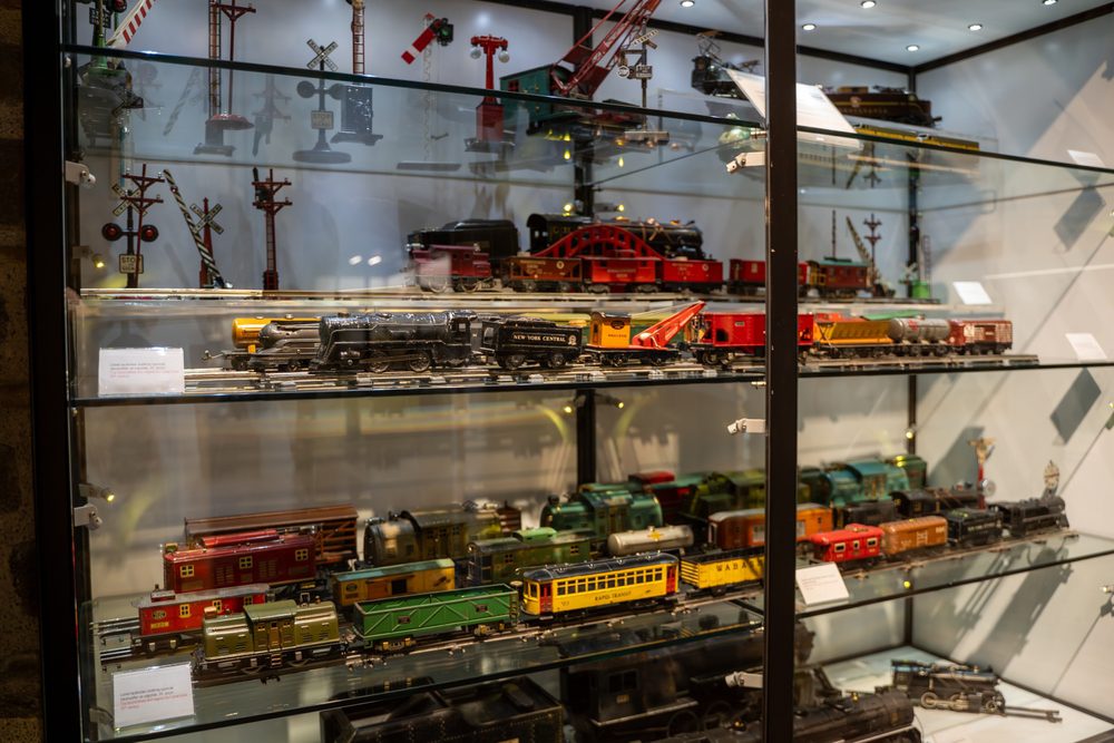 Lionel Model Trains