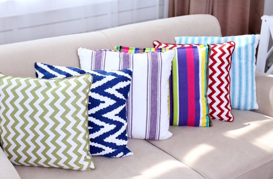4 Mistakes You’re Making With Throw Pillows