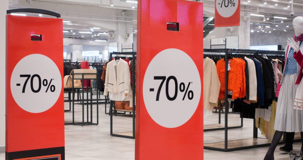 Impulse Purchases from Discount Stores buy