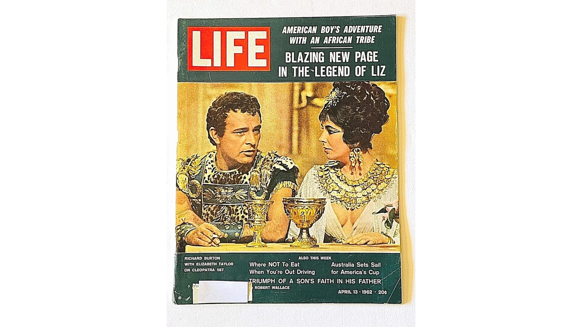 Life Magazine April 13, 1962 (Richard Burton & Liz Taylor) W/ baseball (Cards)