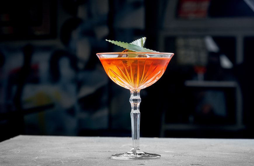 Can You Still Use Vintage Pyrex? What Experts Say