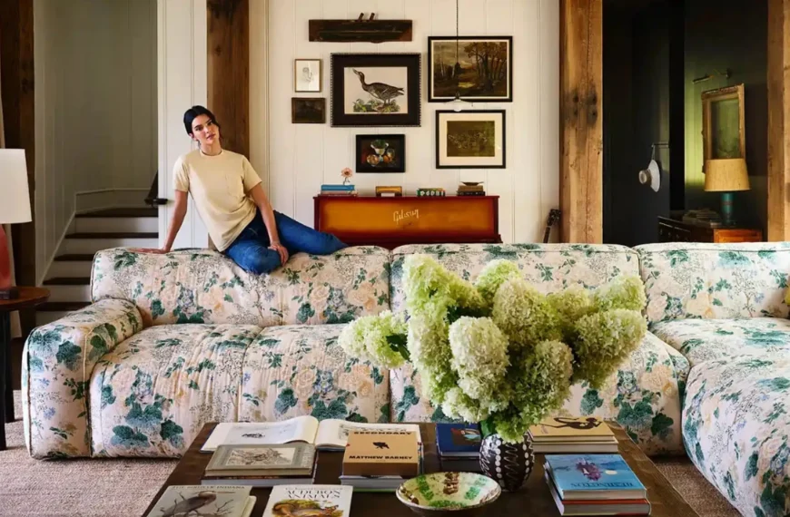 Kendall Jenner’s “Grandma Chic” Mountain&hellip;