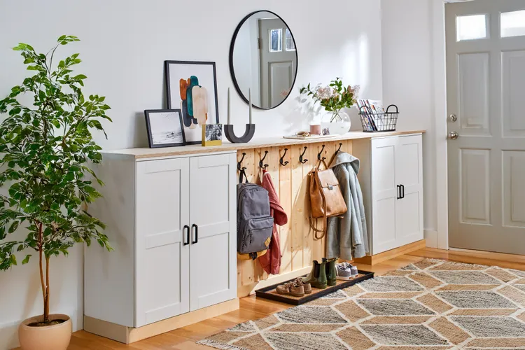11 Things You Should Clear From Your Entryway