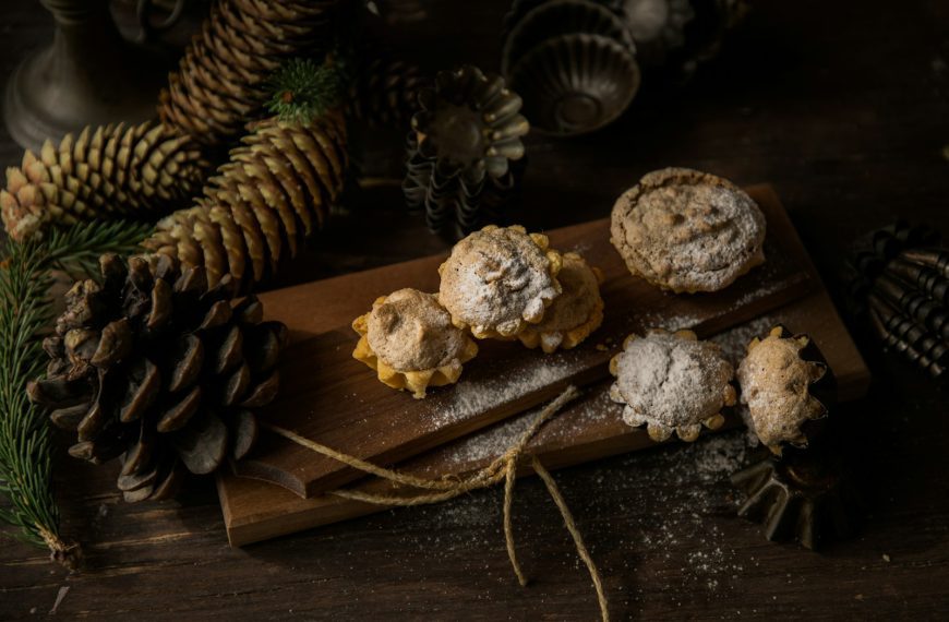 a group of pine cones