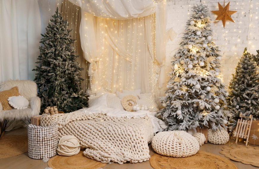 This Scandinavian Christmas Decor Trend&hellip;