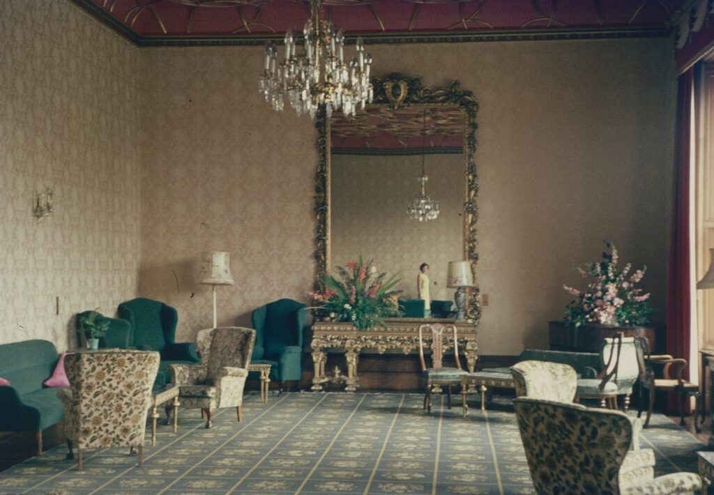 a room with a table and chairs