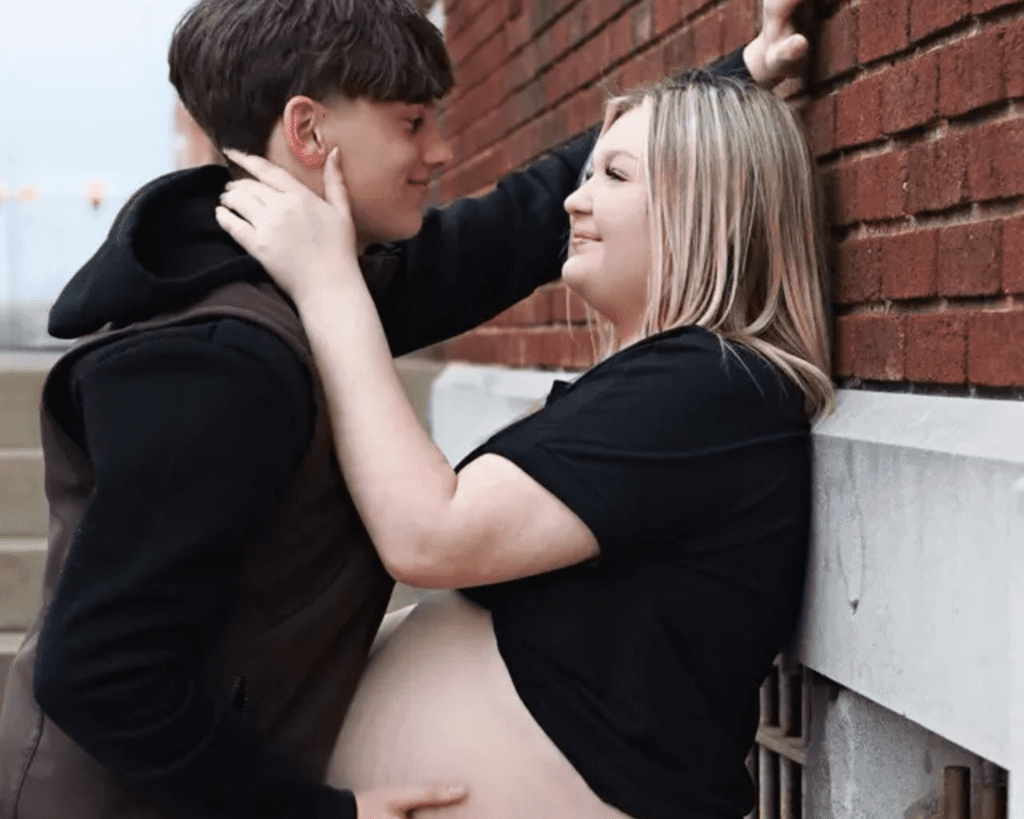 ‘Unexpected’ Star Bella Vaughn, 15, Says Parents Are Standing by Her After She Revealed Boyfriend Was 12 When She Got Pregnant