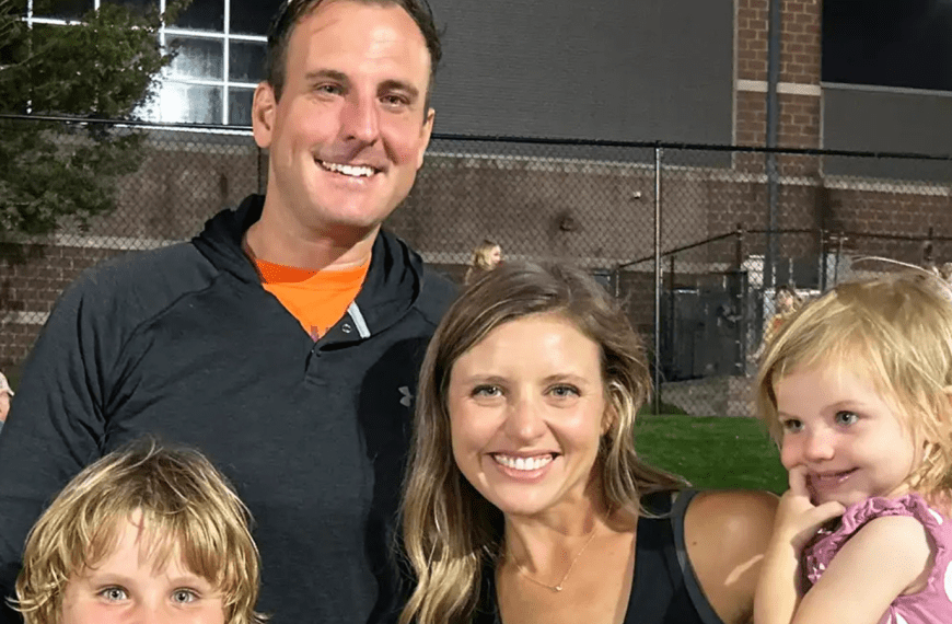 Mom Excited To Read Daughter’s Essay About Her — Then She Was Shocked By What It Said