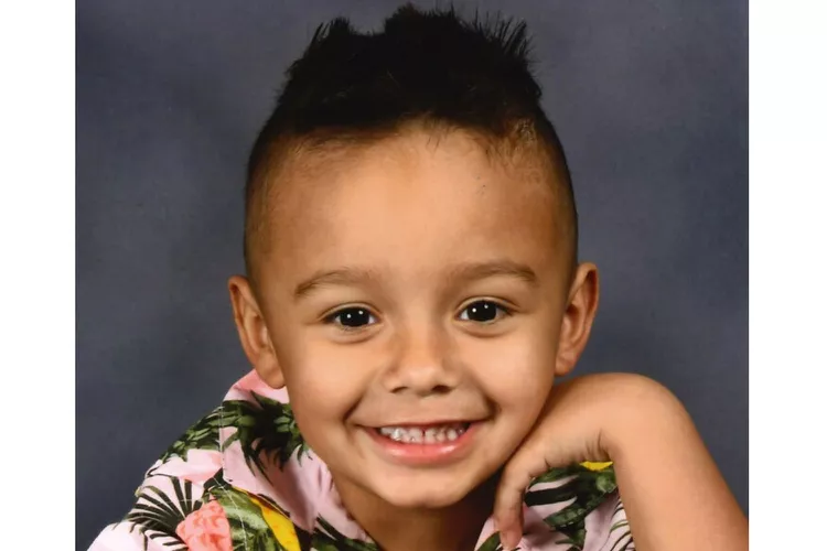 2-Year-Old Drowns After Falling Into Pool While Mom Allegedly Drunk and Calling Dating App Men