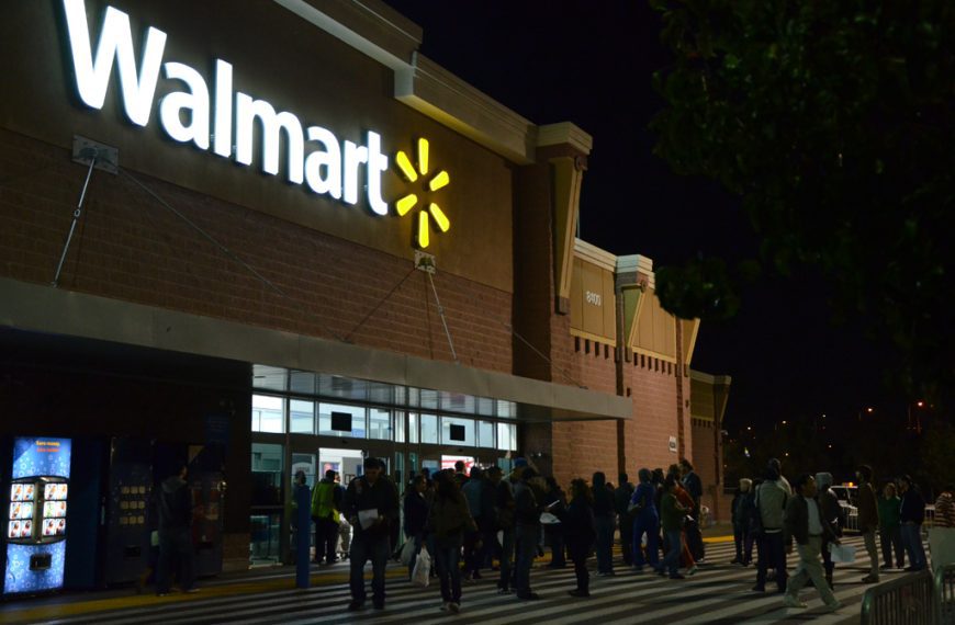 Things Walmart Employees Wish Customers…