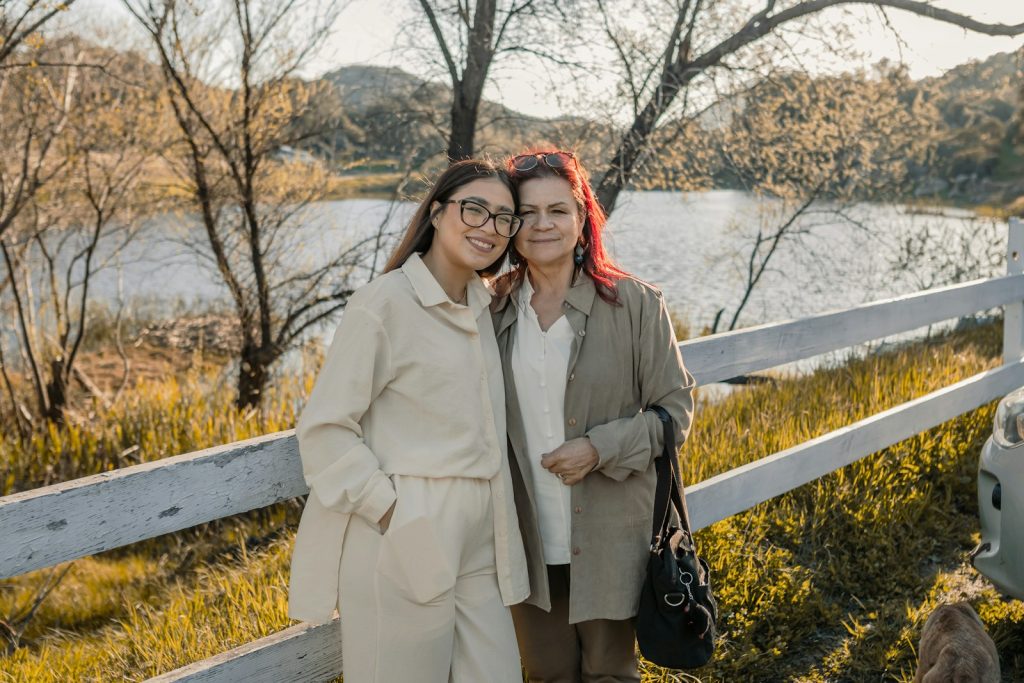 a couple of women standing next to each other