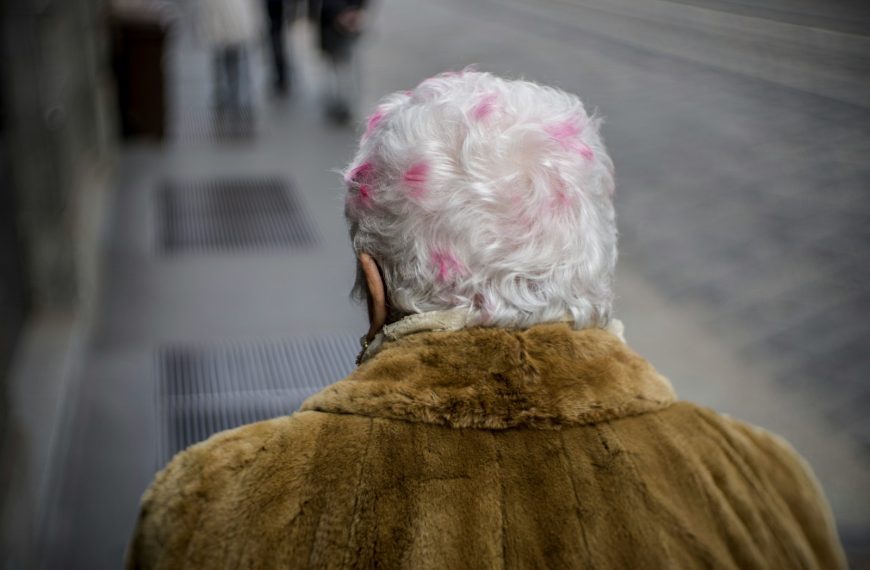 person wear brown coat